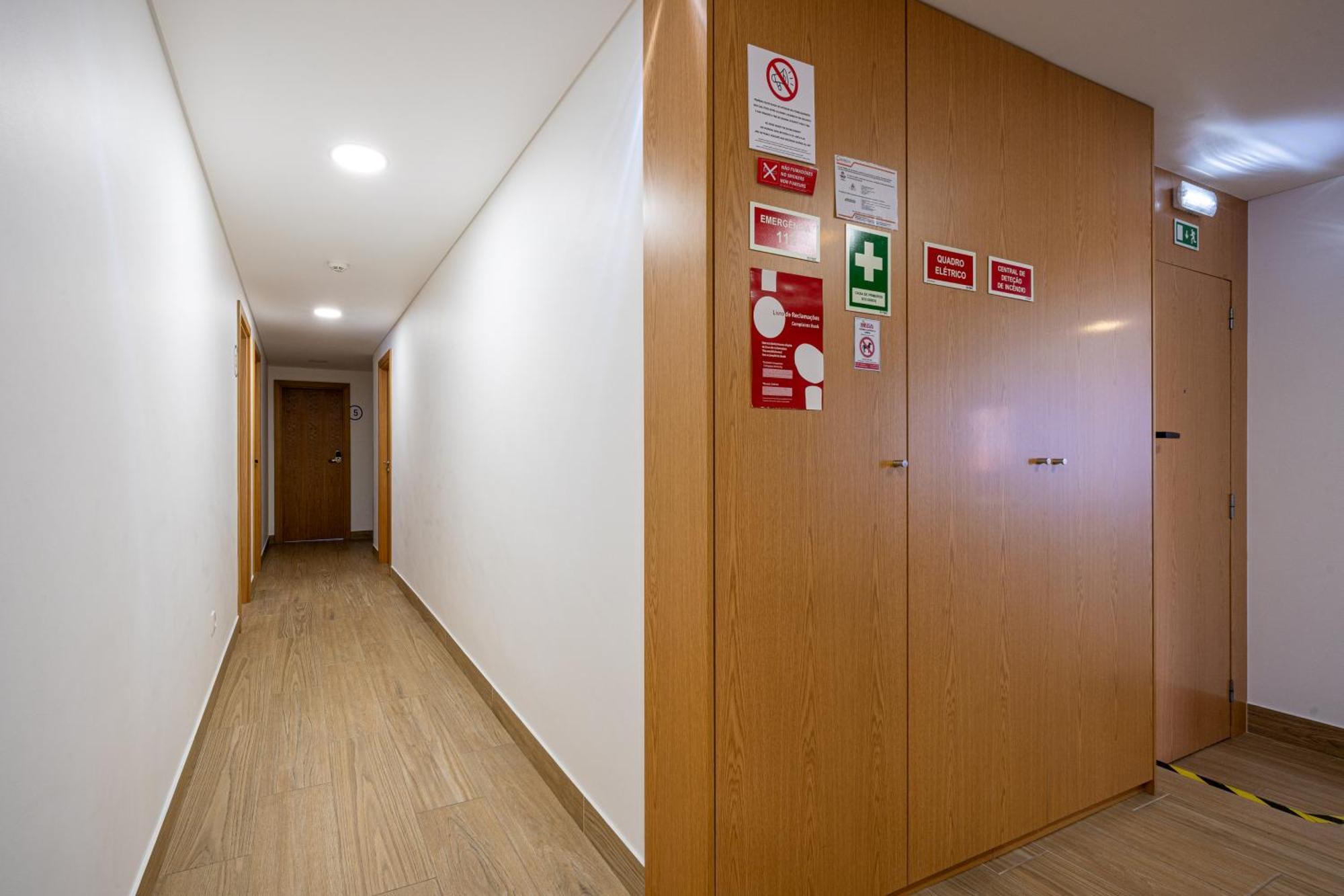 Central Suites 3 São João da Madeira Exterior foto